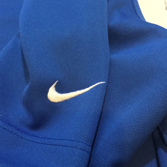 Nike Golf size Large royal blue golf polo - Picture 4 of 5